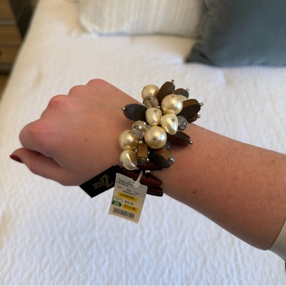 Statement Pearl & Wood Beaded Stretch Bracelet – New with Tags - Picture 1 of 9